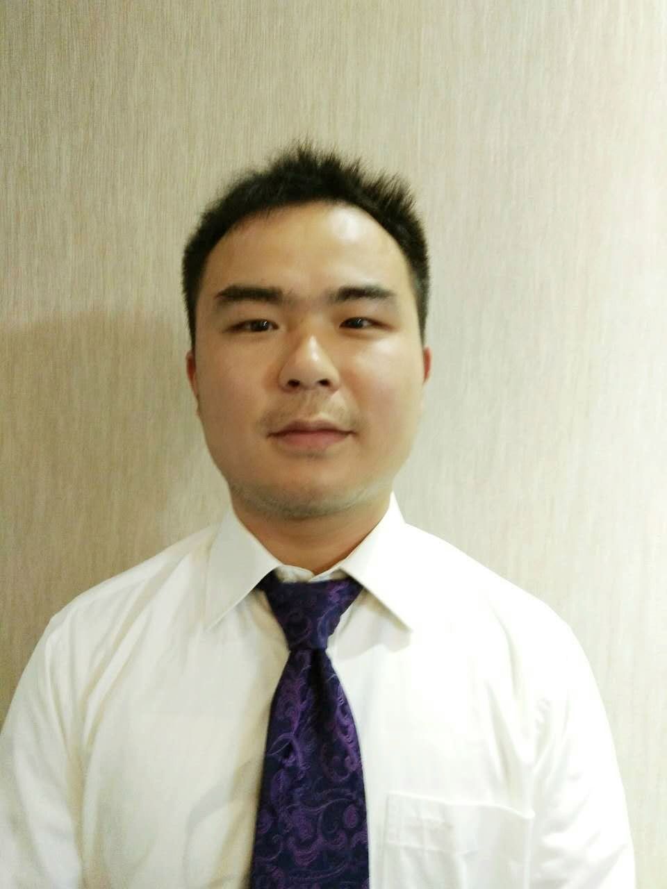 项目经理：余伟